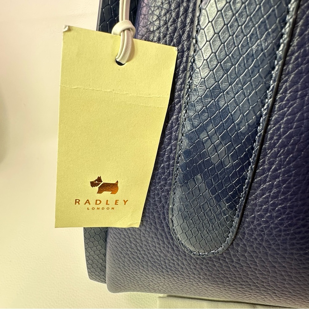 **SOLD ON ANOTHER PLATFORM**NEW RADLEY LONDON ICON TOP HANDLE SHOULDER BAG BLUE - Picture 9 of 15